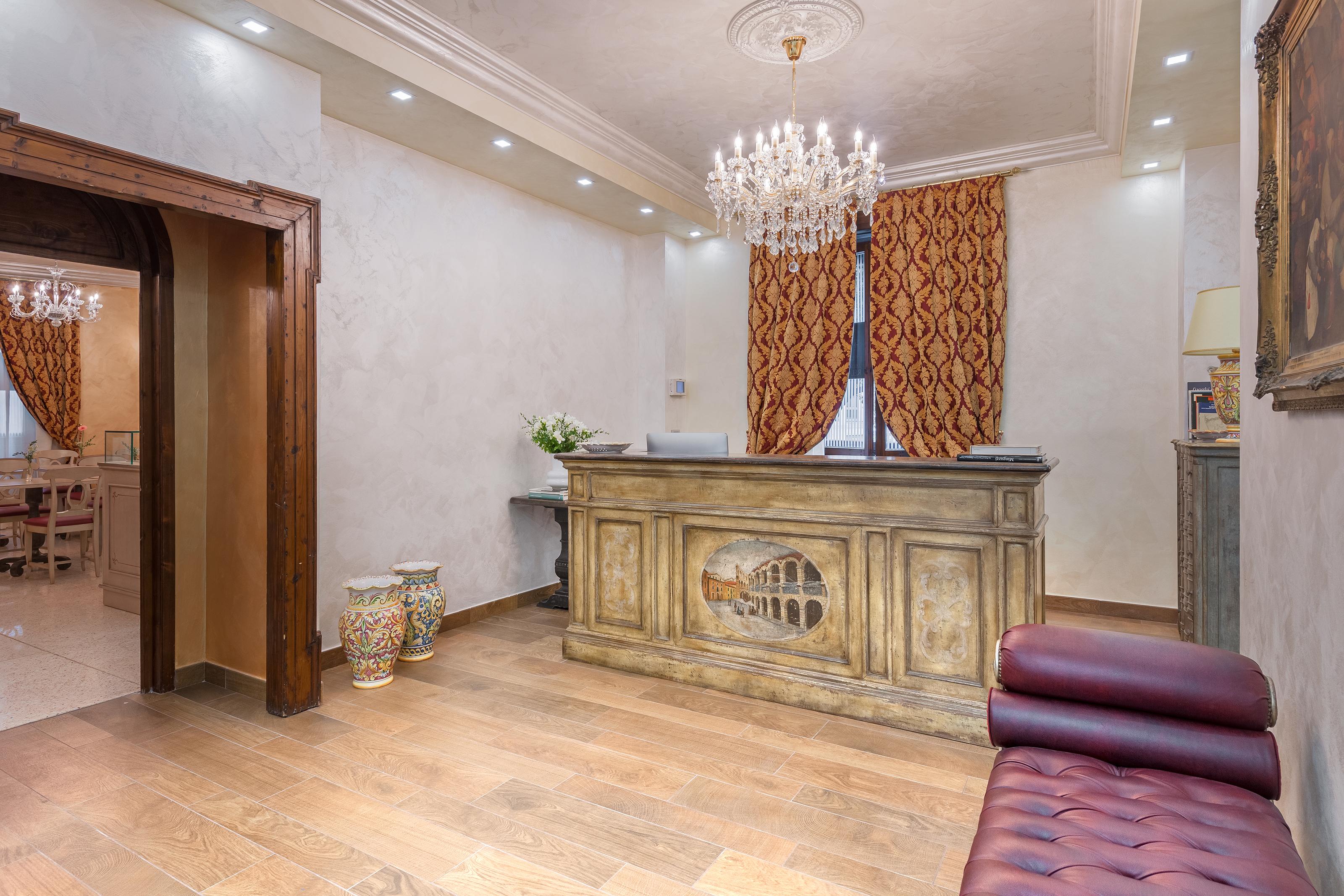 Hotel Relais Empire Verona Esterno foto